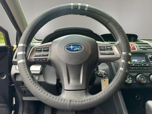 Used 2014 Subaru Crosstrek 2.0i Premium w/ Moonroof Package AWD/4WD image 12