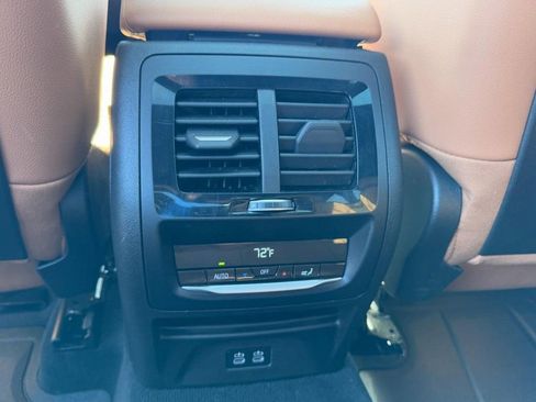 Used 2023 BMW X3 xDrive30i w/ Premium Package image 12