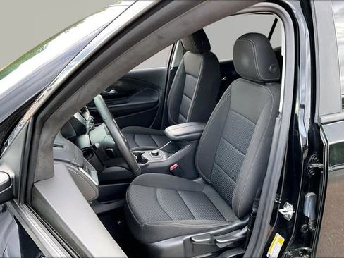 Used 2024 GMC Terrain SLE FWD image 15