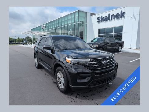Certified 2022 Ford Explorer XLT AWD/4WD image 1