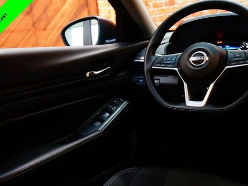 Certified 2024 Nissan Altima 2.5 SV AWD/4WD image 33
