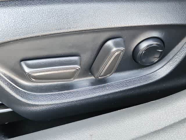 Used 2024 Toyota Camry LE w/ Convenience Package FWD image 15