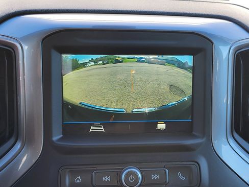 Used 2019 GMC Sierra 1500 4x4 Crew Cab w/ Convenience Package image 31
