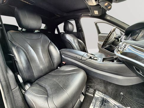 Used 2015 Mercedes-Benz S 550 Sedan image 28