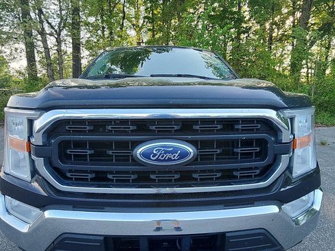 Used 2021 Ford F150 XLT w/ Trailer Tow Package image 11