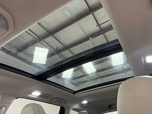 Used 2022 Subaru Ascent Limited w/ Technology Package image 26