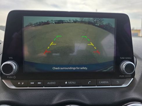 Used 2024 Nissan Sentra SV image 13