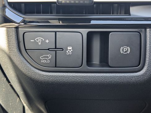 New 2026 Kia Sportage EX FWD image 36