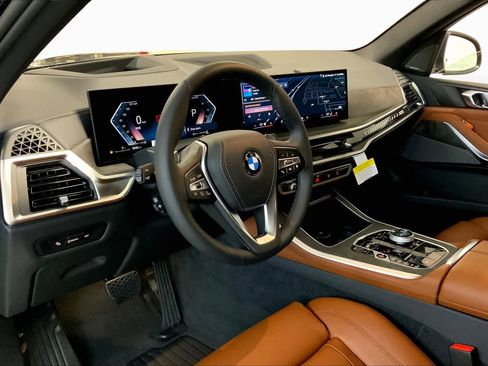 New 2026 BMW X5 xDrive40i w/ Executive Package AWD/4WD image 8
