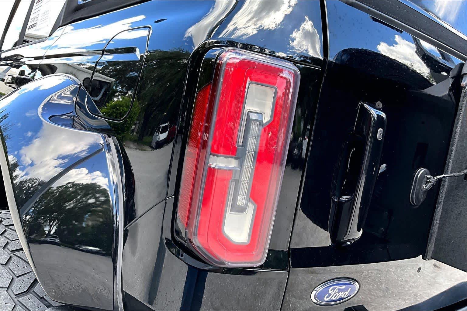 Used 2022 Ford Bronco Outer Banks AWD/4WD image 29