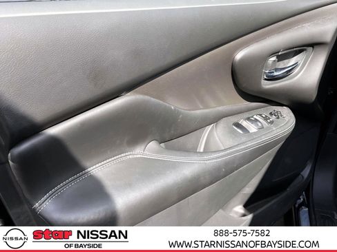 Used 2023 Nissan Murano S image 13