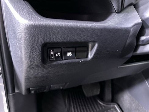 Used 2024 Toyota RAV4 XLE image 18