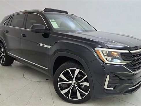 Used 2024 Volkswagen Atlas Cross Sport SEL Premium R-Line image 93