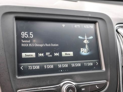 Used 2018 Chevrolet Malibu LT image 22