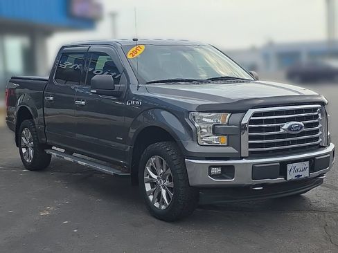 Used 2017 Ford F150 XLT w/ Equipment Group 302A Luxury AWD/4WD image 10