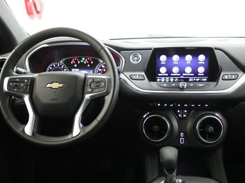 Certified 2021 Chevrolet Blazer LT AWD/4WD image 2