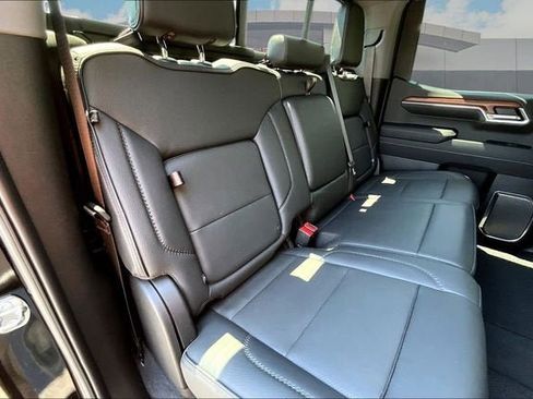 Used 2023 GMC Sierra 1500 Denali w/ Denali Reserve Package AWD/4WD image 27