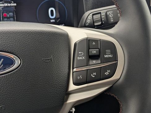 New 2026 Ford Explorer Active w/ Active Comfort Package image 23