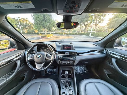 Used 2018 BMW X1 sDrive28i FWD image 19