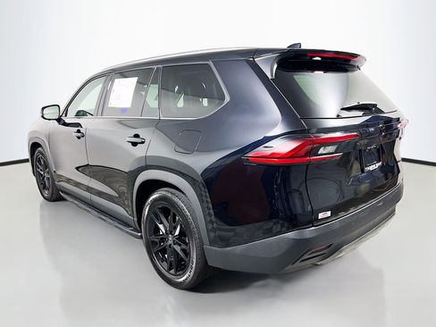 Used 2025 Toyota Grand Highlander AWD Hybrid image 8
