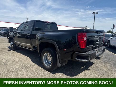 Used 2024 Chevrolet Silverado 3500 High Country w/ High Country Premium Package AWD/4WD image 4