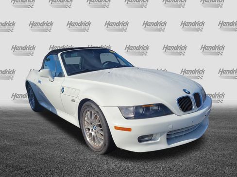 Used 2001 BMW Z3 3.0i RWD image 2