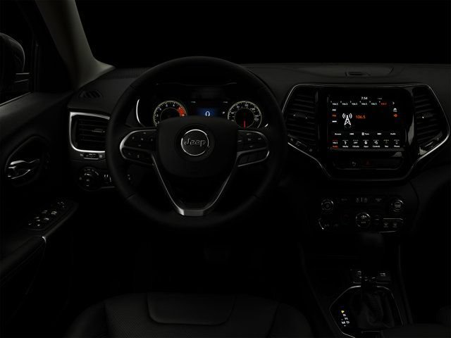 Used 2019 Jeep Cherokee Latitude Plus FWD image 56