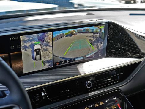 New 2026 INFINITI QX80 Autograph image 18