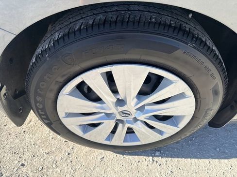 Used 2024 Nissan Sentra S image 23