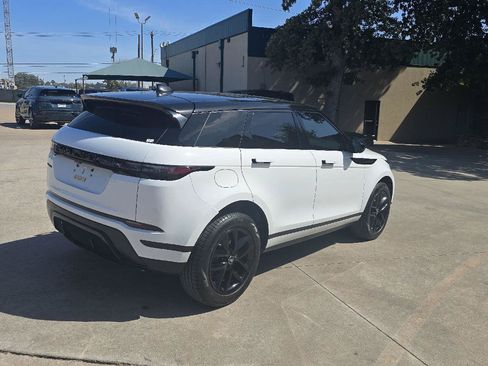 Used 2026 Land Rover Range Rover Evoque S AWD/4WD image 4