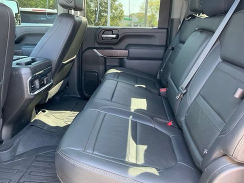Used 2022 GMC Sierra 2500 Denali AWD/4WD image 16