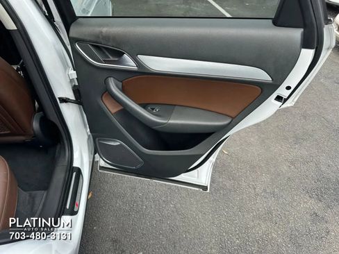 Used 2016 Audi Q3 2.0T Prestige w/ Prestige Package image 19