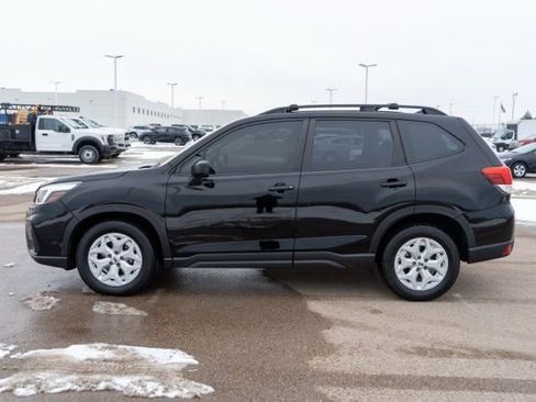 Used 2020 Subaru Forester w/ Alloy Wheel Package AWD/4WD image 4