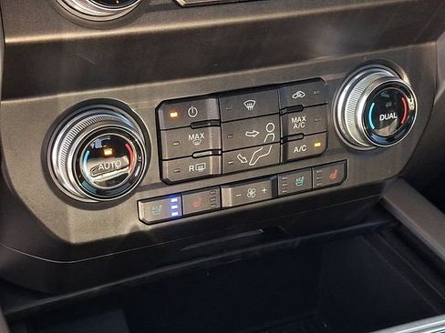 Used 2019 Ford F450 Platinum w/ Platinum Ultimate Package AWD/4WD image 10