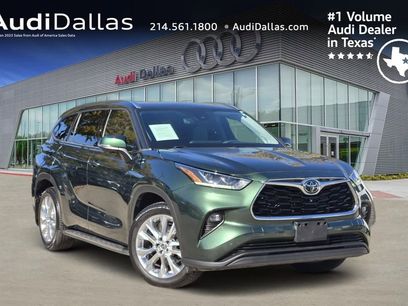 Used 2023 Toyota Highlander Limited