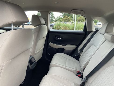 Used 2025 Honda HR-V LX image 17