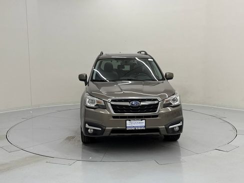 Used 2017 Subaru Forester 2.5i Touring image 8