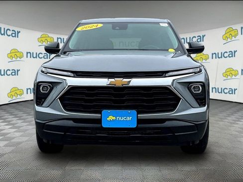 Used 2024 Chevrolet TrailBlazer LS FWD image 2