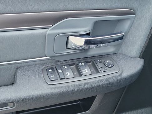 Used 2024 RAM 1500 Classic SLT image 22