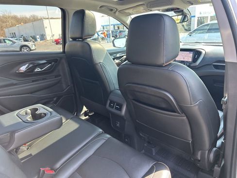 Used 2022 GMC Terrain AT4 w/ Infotainment Package II image 51