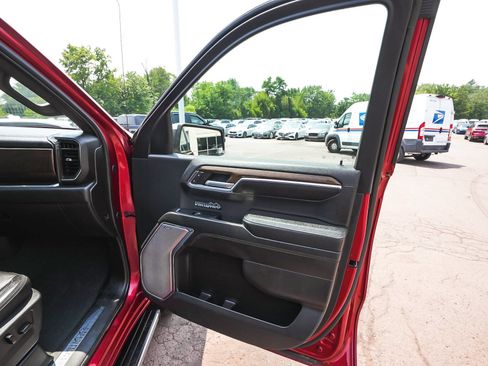Used 2024 Chevrolet Silverado 1500 High Country w/ Technology Package AWD/4WD image 16