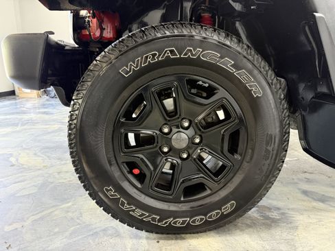 Used 2016 Jeep Wrangler Unlimited Sport w/ Trailer Tow Group AWD/4WD image 23