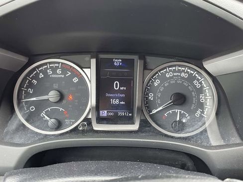 Used 2023 Toyota Tacoma SR5 w/ Technology Package AWD/4WD image 20