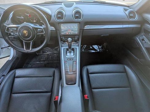 Used 2018 Porsche 718 Cayman image 16