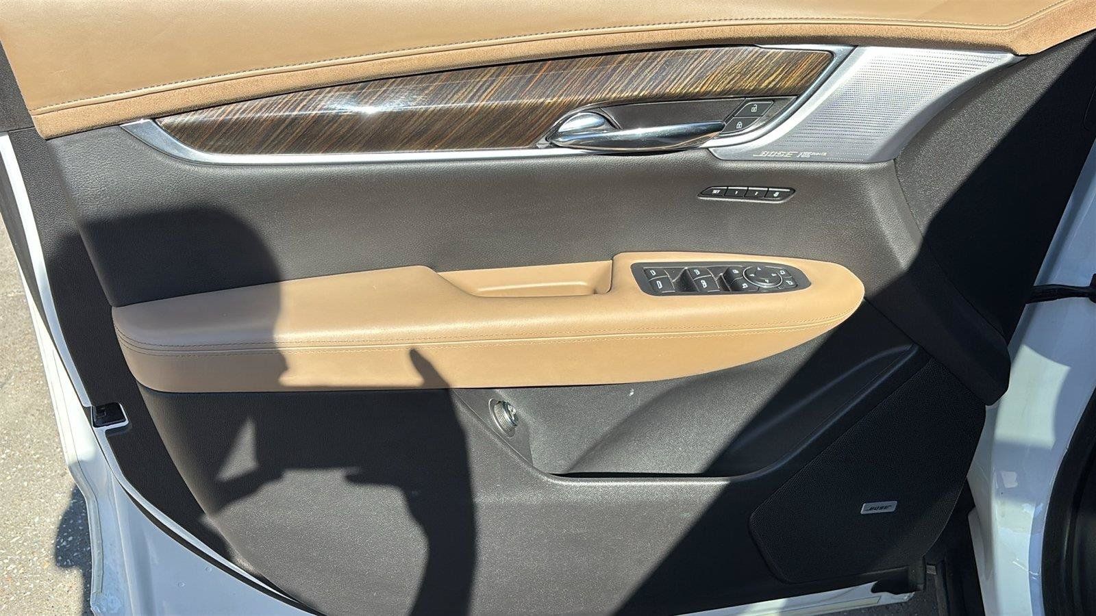 Certified 2020 Cadillac XT6 Sport w/ Platinum Package AWD/4WD image 15