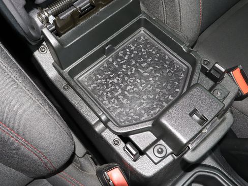 Used 2022 Jeep Wrangler Unlimited Rubicon image 36