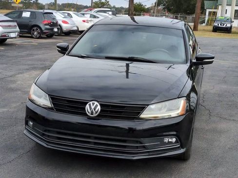 Used 2018 Volkswagen Jetta Sport image 3