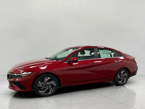 New 2026 Hyundai Elantra Limited image 7