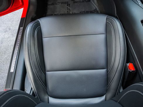 Certified 2025 Ford Mustang Premium image 34