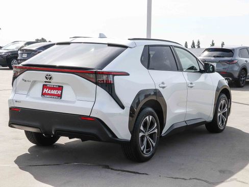 Certified 2024 Toyota bZ4X XLE w/ Weather Package image 7